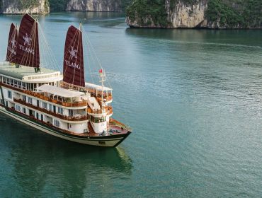 Croisière Collective Et Luxueuse Dans La Baie De Lan Ha