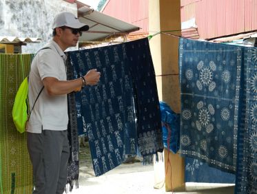 Marché local à Mai Chau 