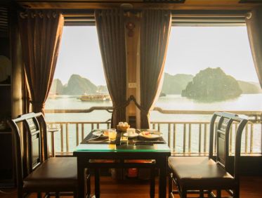 croisiere-lanha-vietnam