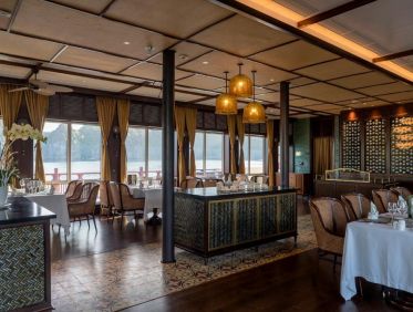 restaurant-croisiere-halong