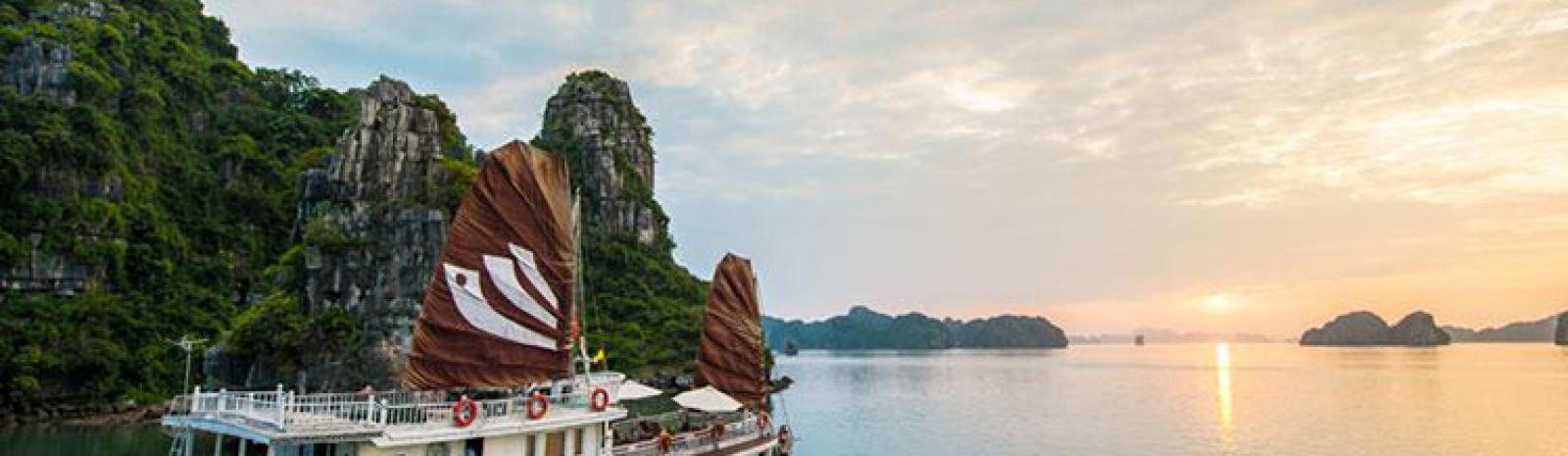 Croisière Privée Et Luxueuse Dans La Baie De Halong 