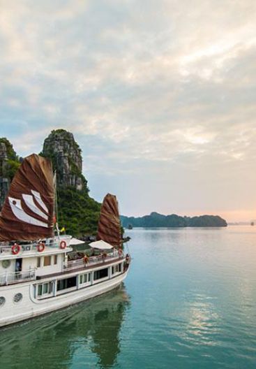Croisière Privée Et Luxueuse Dans La Baie De Halong 