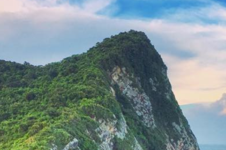 QUAN LAN – A PARADISE ISLAND IN QUANG NINH QUAN LAN – A PARADISE ISLAND IN QUANG NINH