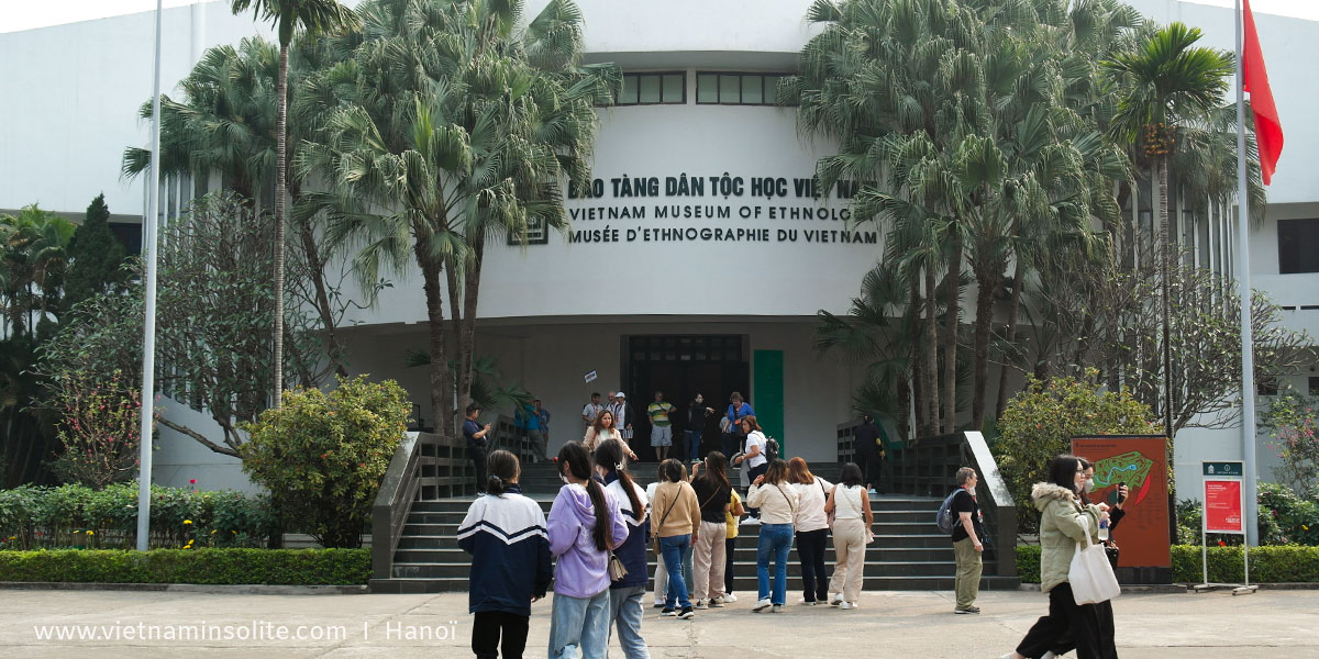 musee-ethnologie-hanoi-vietnam