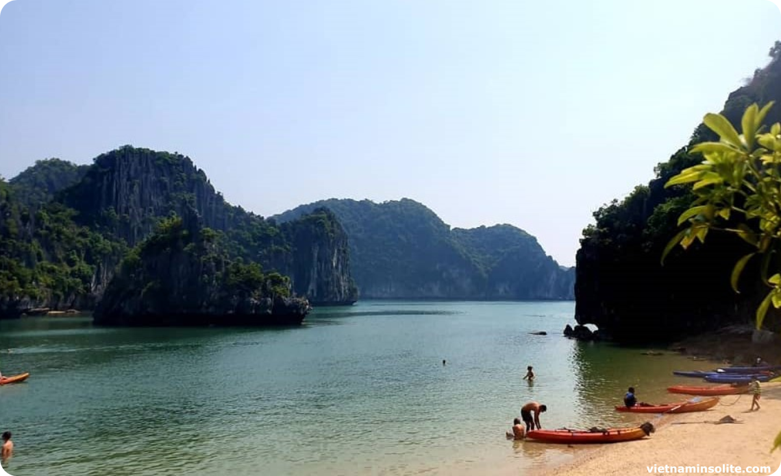 Plage Ba Trai Dao ( trois pêches)