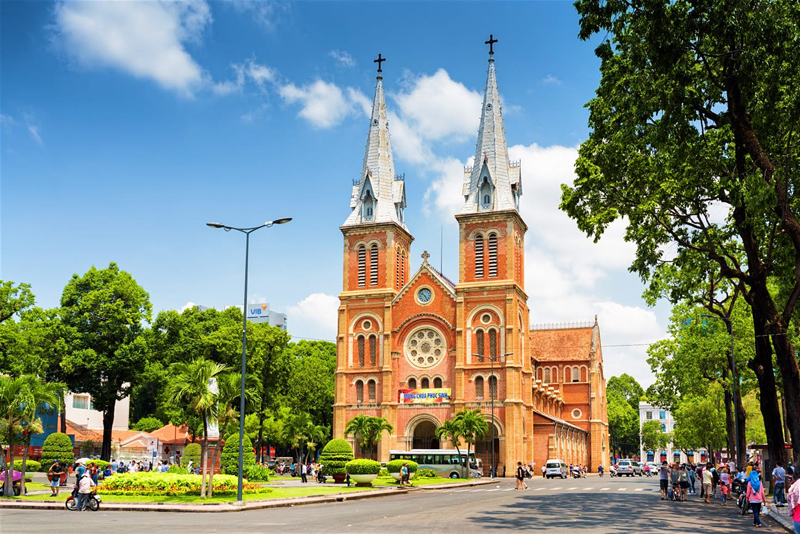 Hà Nội - Tp. Hcm - Siem Reap - Angkor - Phnom Penh 