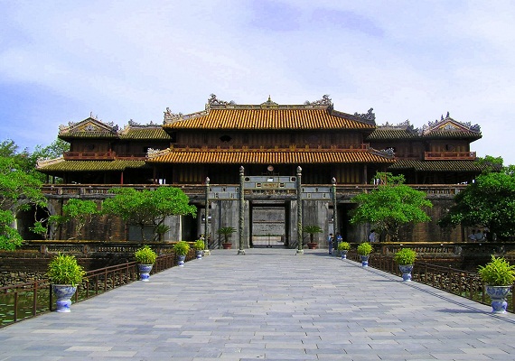 Du Lịch Huế - Nakhon Phanom - Vientiane